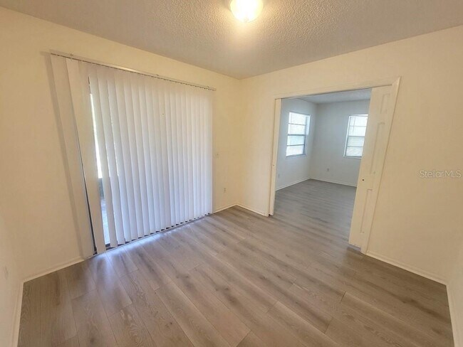 Building Photo - 11411 Pike Ct