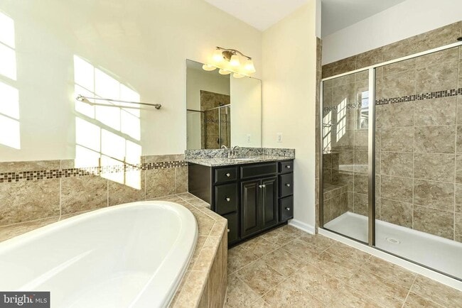 Building Photo - 459 Kornblau Terrace SE