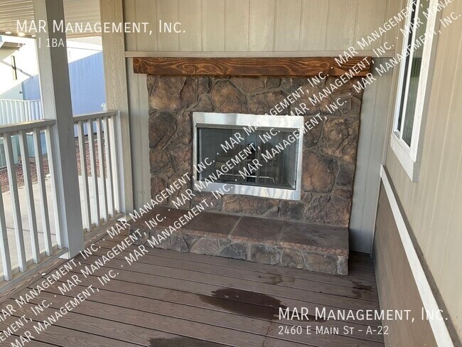 Building Photo - 2460 E Main St