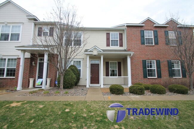 Primary Photo - 11040 Fergus St NE