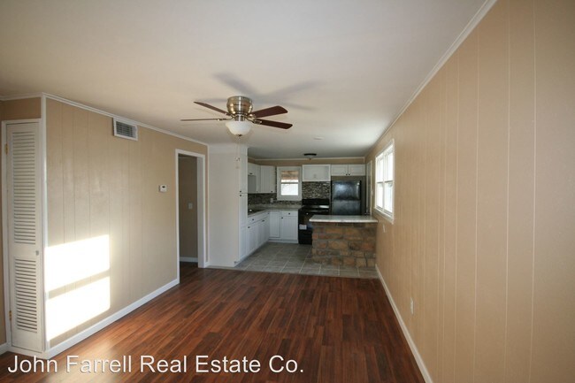 Building Photo - 166 Blair Ave