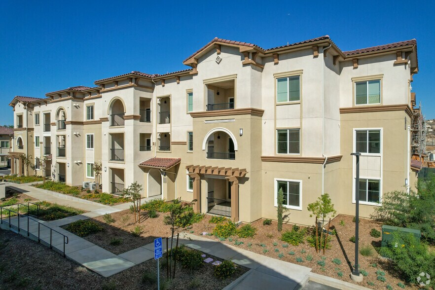 Villa Apartments 14400 Lasselle Moreno Valley CA 92553