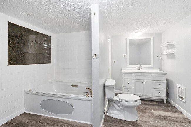 Building Photo - Beautifully Updated Spokane Valley Home with a Mother in Law Suite