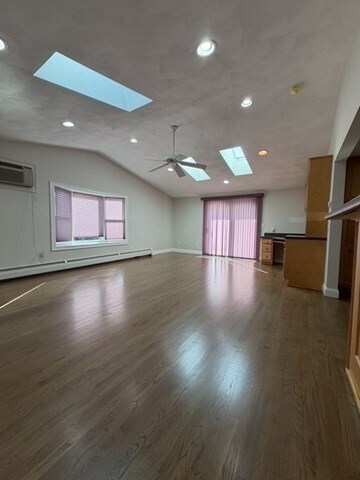 Building Photo - 41 Hathaway Ave