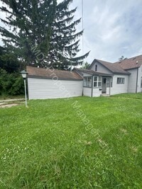 Building Photo - 802 S Woodbridge St
