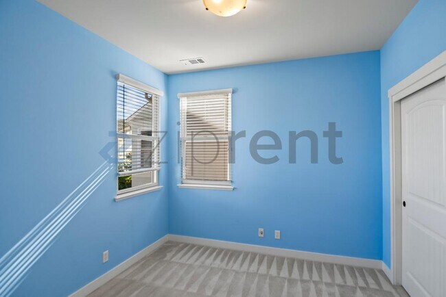 Building Photo - 1294 Pistachio Terrace