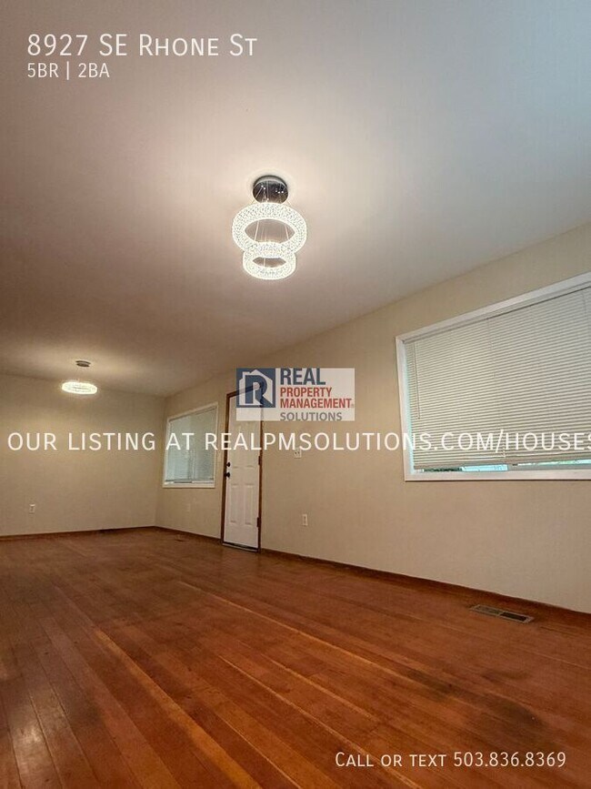 Building Photo - 8927 SE Rhone St
