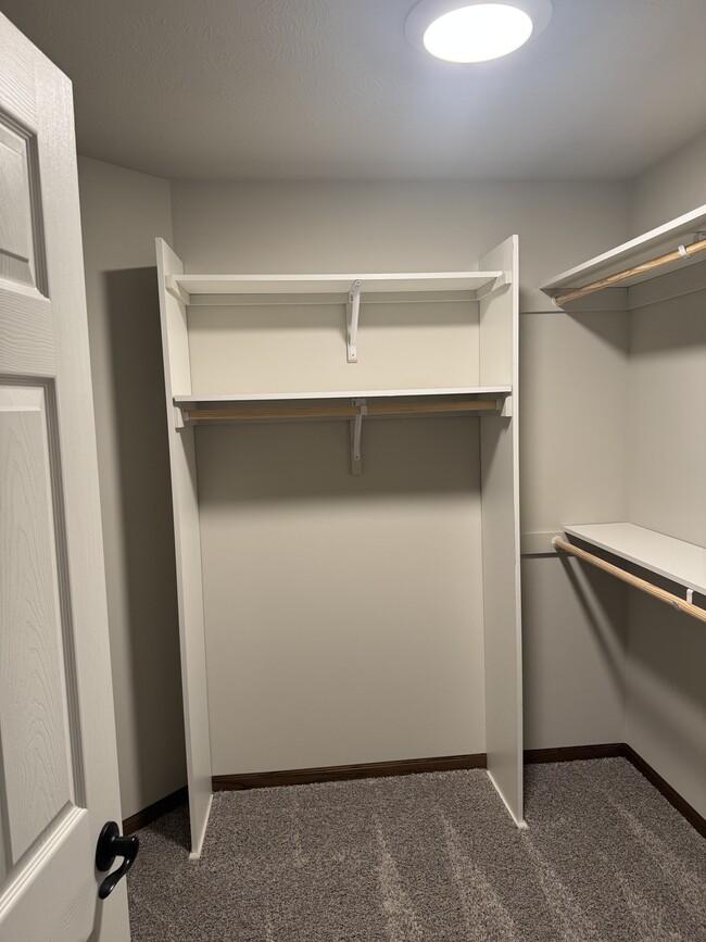 Building Photo - 5745 Holmstrom Ct