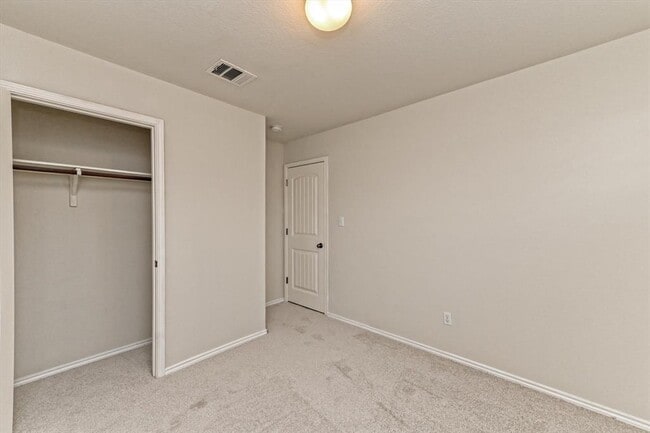 Building Photo - 31 Stone Terrace Dr