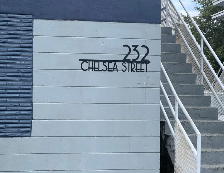 Primary Photo - 232 Chelsea St