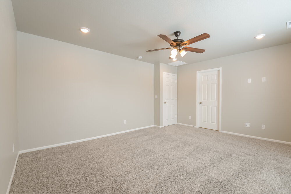 Building Photo - 9226 Rifle St