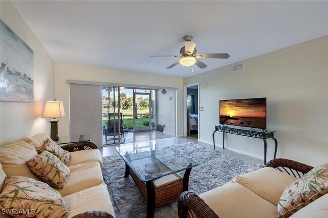 Building Photo - 5980 Amherst Dr