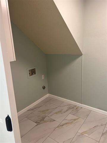 Building Photo - 404 Central Park Dr