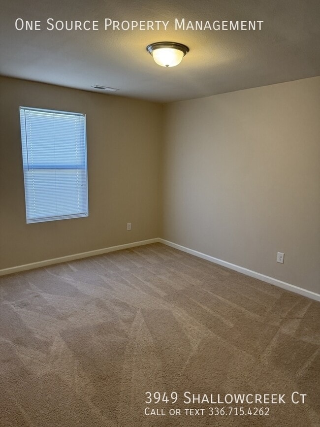 Building Photo - 3949 Shallowcreek Ct