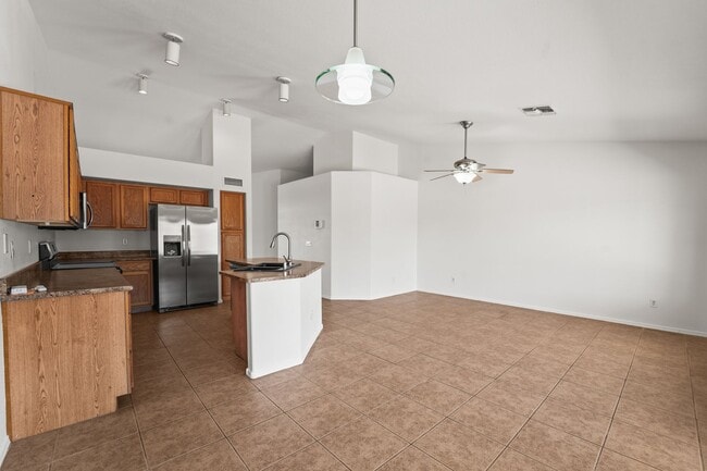 Building Photo - Chic Peoria Rental – Updated Appliances & ...