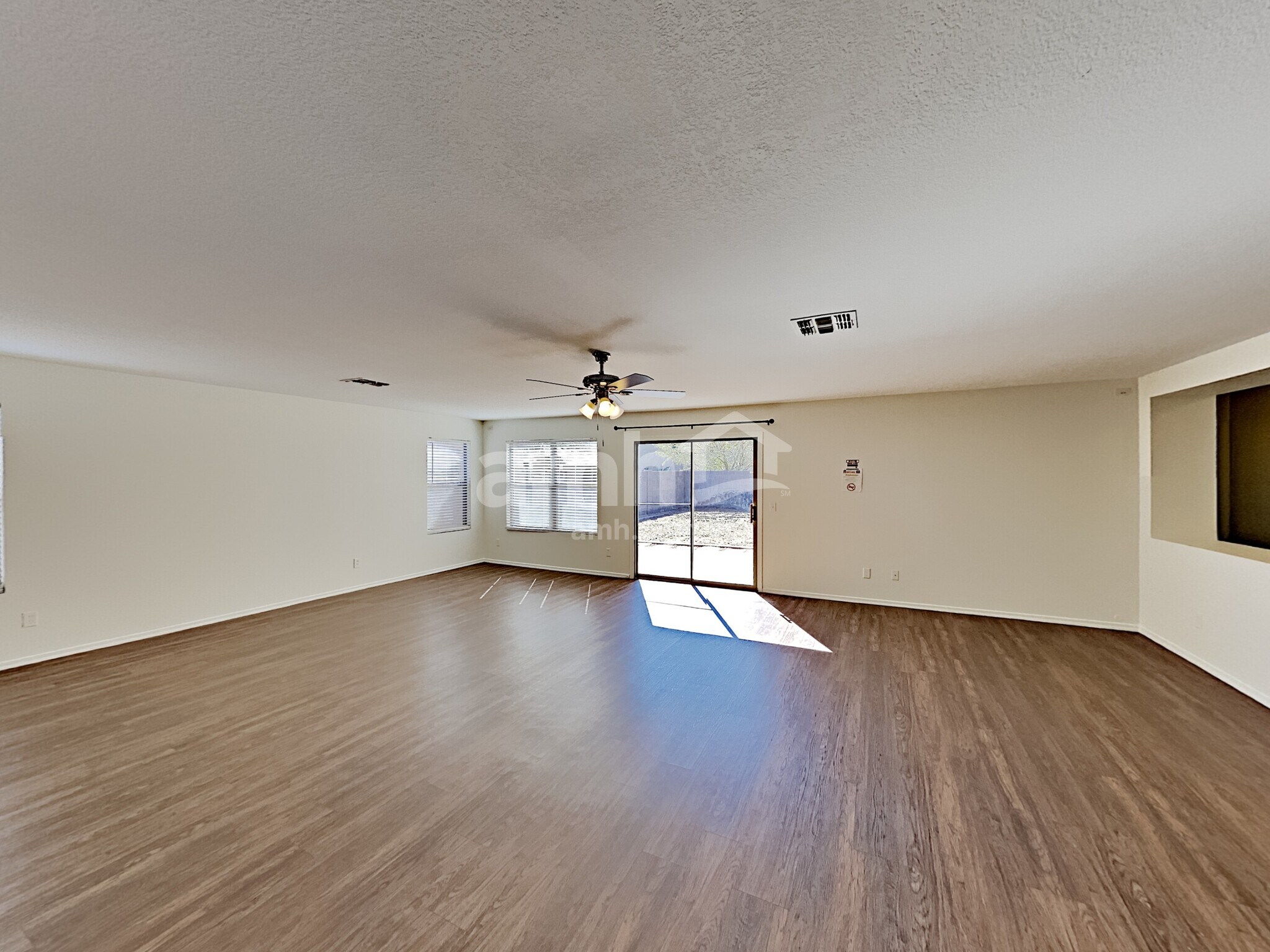 Building Photo - 11363 E Ramblewood Ave