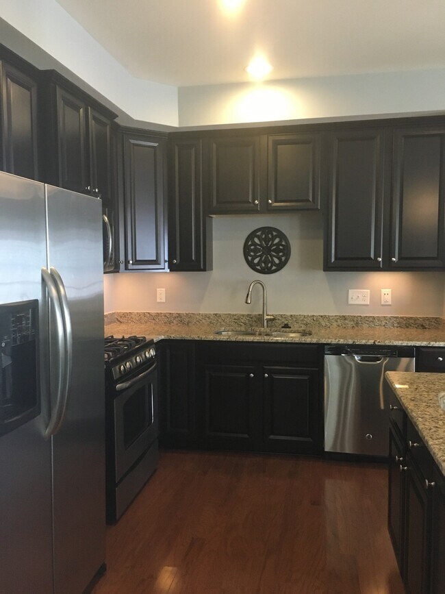 Building Photo - 113 Grande Sky Ct