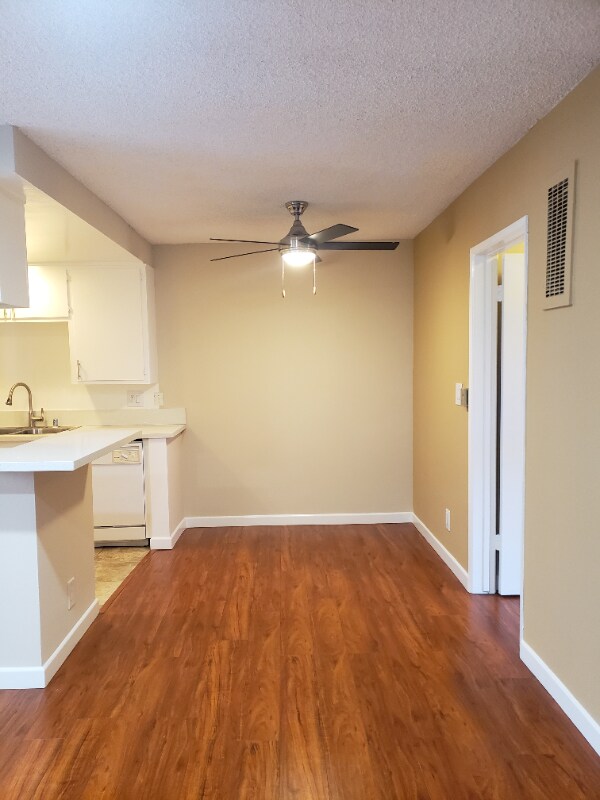 Building Photo - 20810 Amie Ave