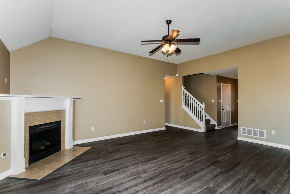 Building Photo - 6776 Anna May Dr