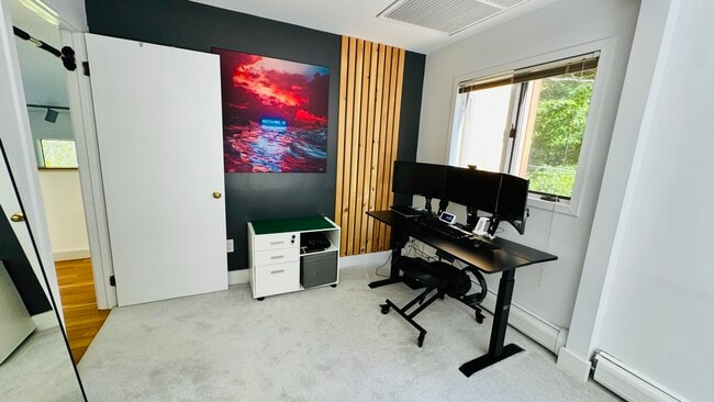 Building Photo - 96 Old Pascack Rd