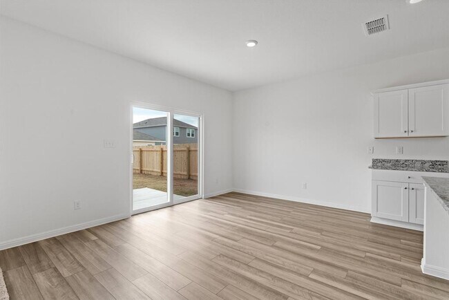 Building Photo - 619 Gemsbok Rd