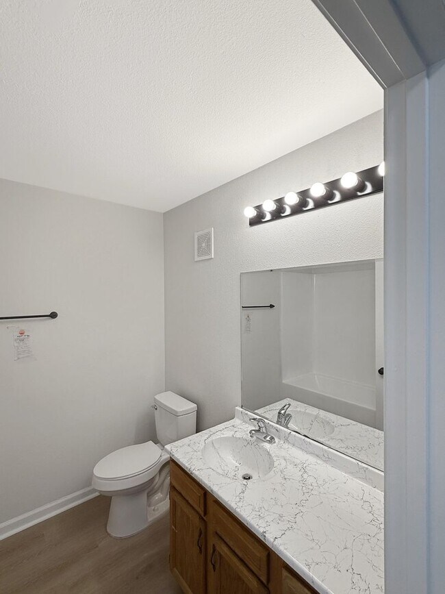 Building Photo - Beautiful Beech Grove Community********** ...