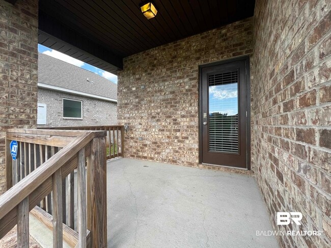 Building Photo - 31573 Shearwater Dr