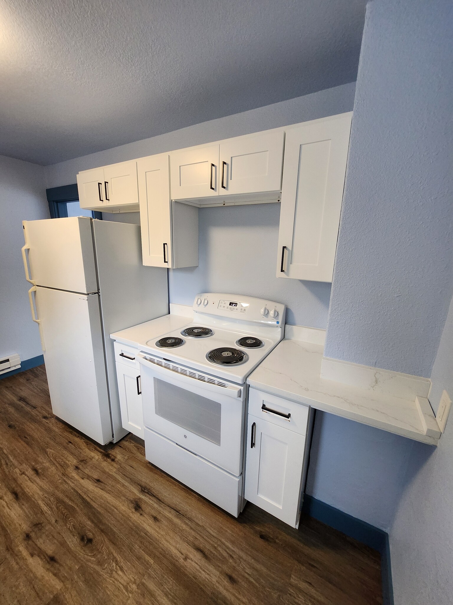 Kitchen - 430 S 52nd St