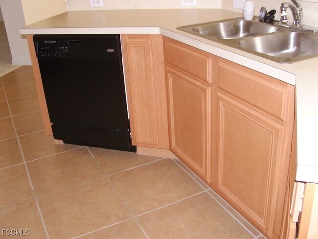 Primary Photo - 18110 Star Jasmine Ct