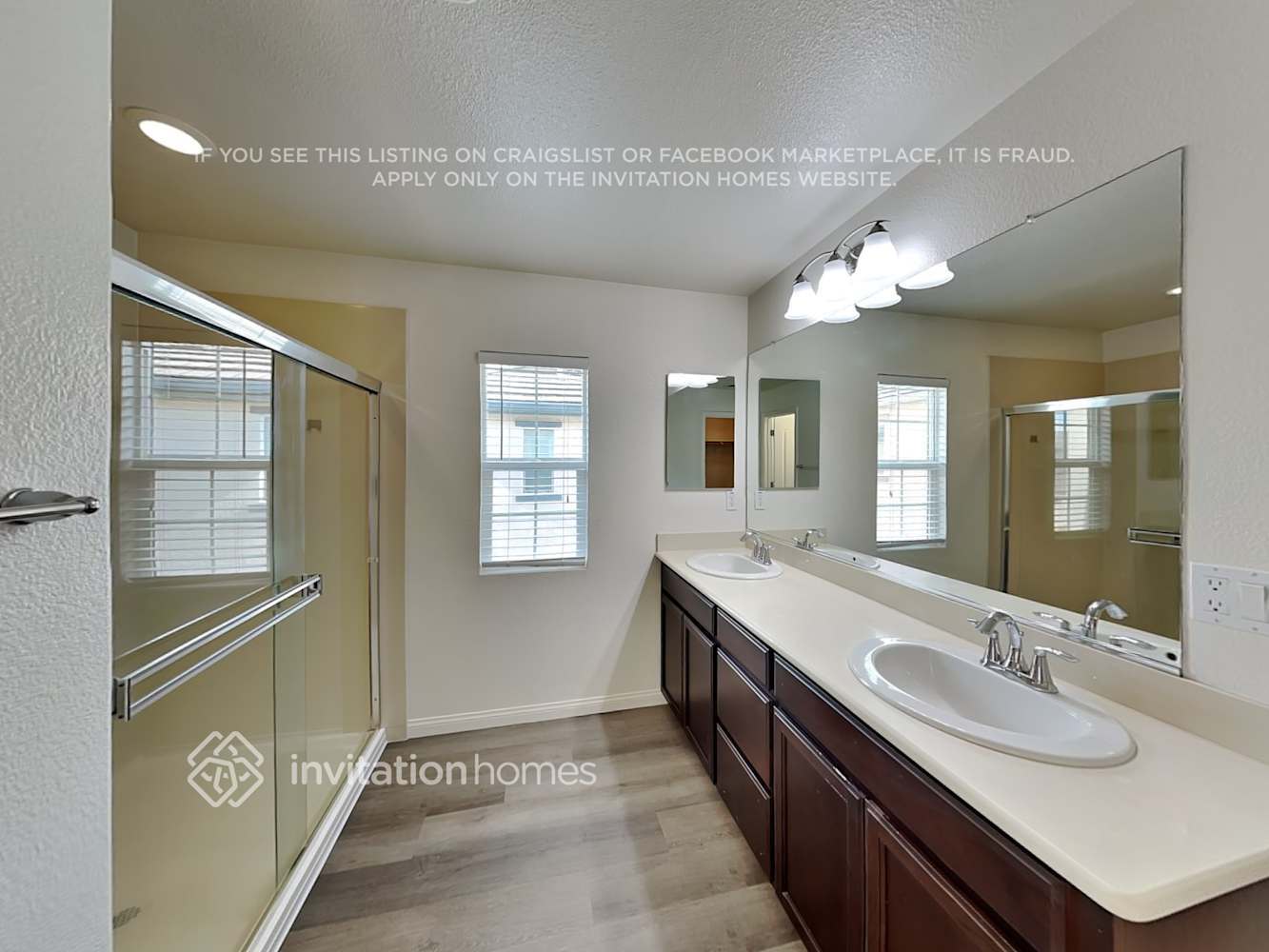 Building Photo - 815 Equinox Loop