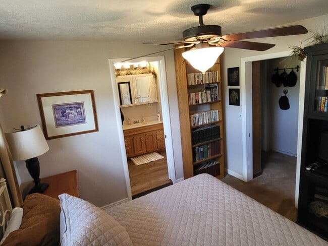 Building Photo - Short to Mid Term Leases - Fully Furnished Doney Park Home, Flexible lease options!