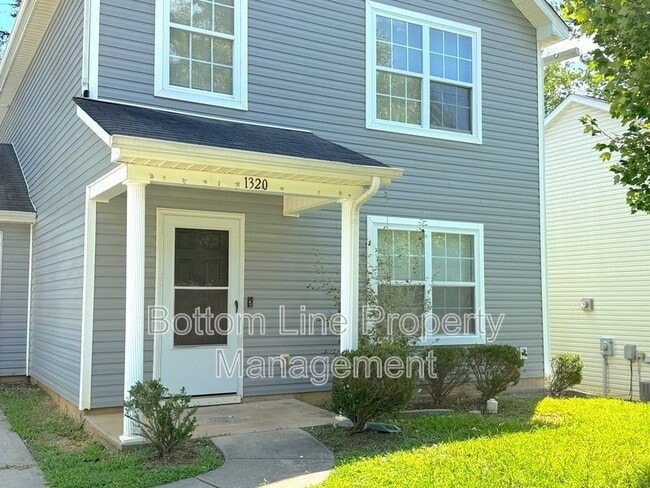 Building Photo - 1320 Ben Livingston Rd