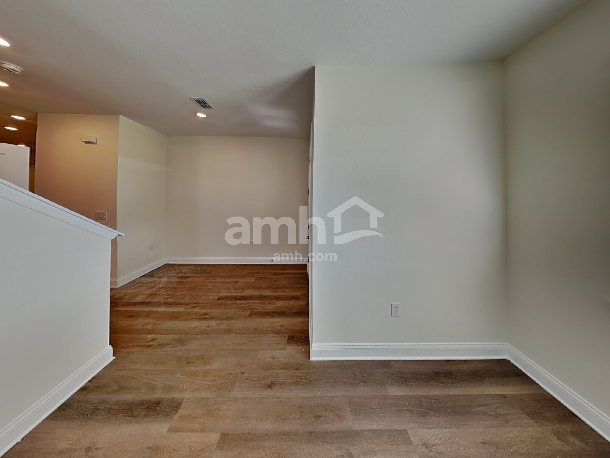 Building Photo - 3719 Windward Hls Blvd