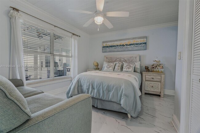 Building Photo - 16 North Dr