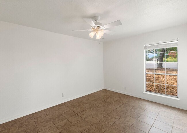 Building Photo - Move-In Ready Contemporary Gem on Treed Co...