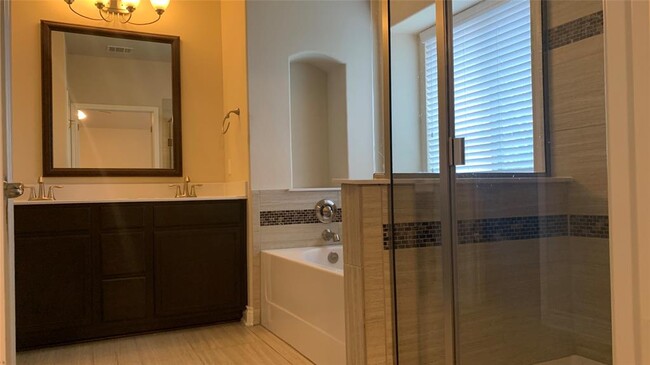 Building Photo - 6805 Alleyton Dr