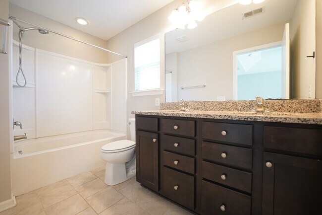 Building Photo - Coming Available!