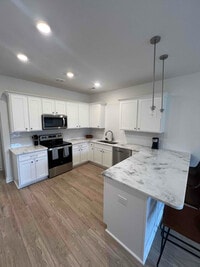 Building Photo - 1170 Dickerson Rd