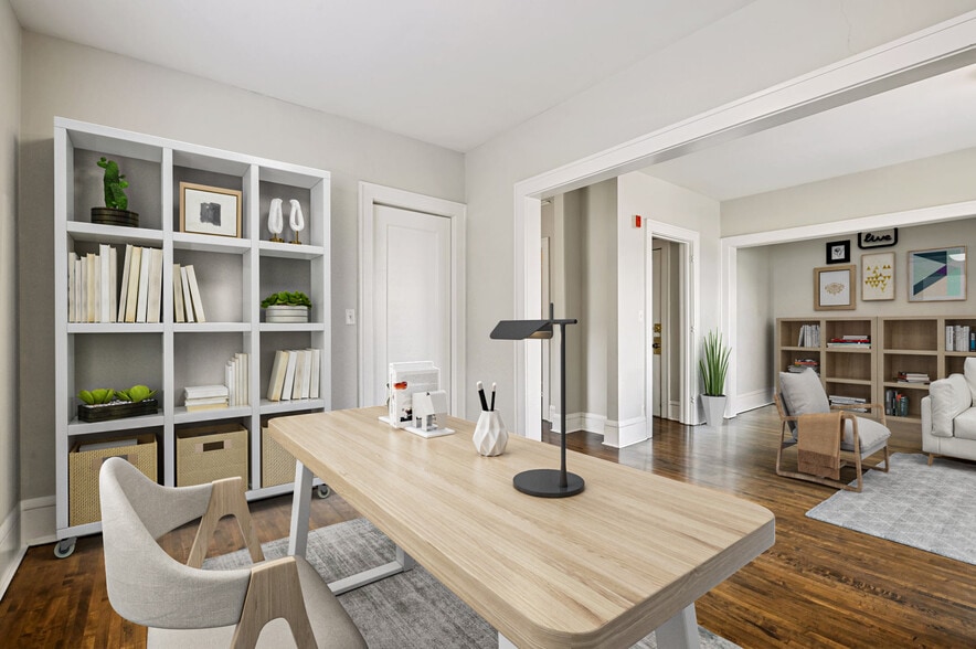 Building Photo - The Gables