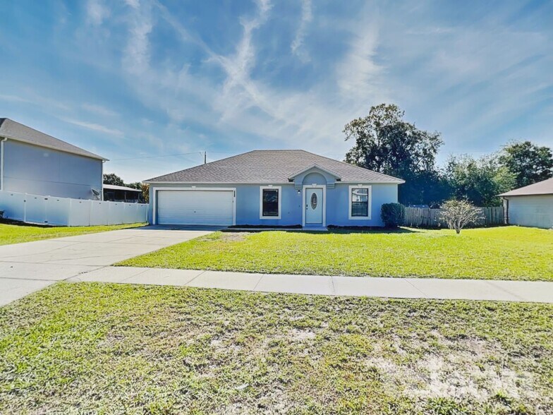 Building Photo - 521 Cloudcroft Dr