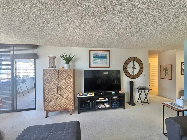 Building Photo - 55 S Kukui St