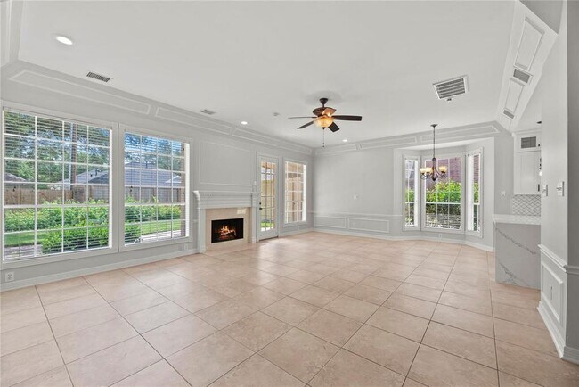 Building Photo - 1822 Lakebend Dr