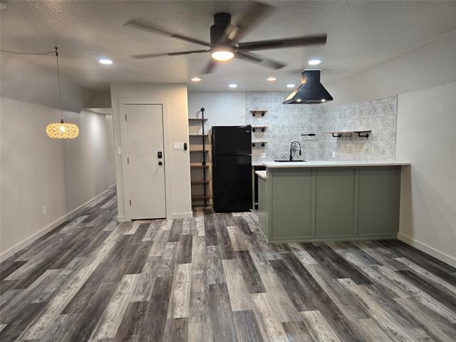 Building Photo - 3626 Canyon Rd