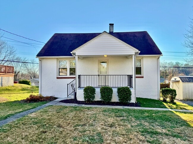 Building Photo - 2909 Duncan Ln