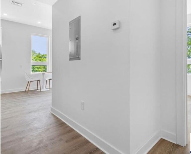 Building Photo - 1 bedroom in Everett MA 02368