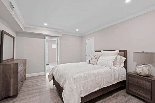 Building Photo - 2312 Spanish Trail