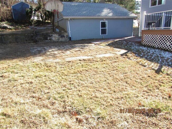 Building Photo - 156 Candlewood Dr