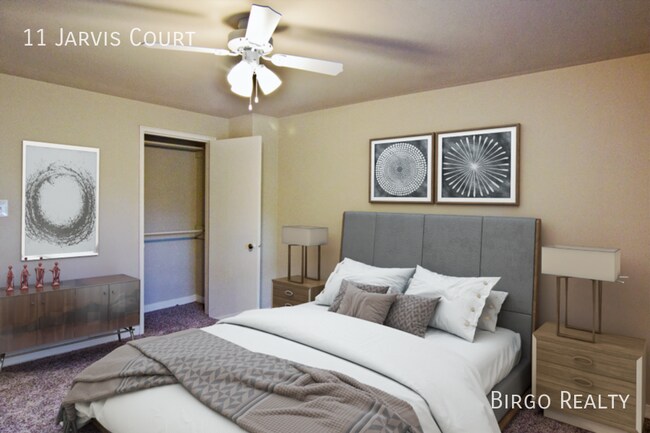 Building Photo - Move in special! First month free rent!