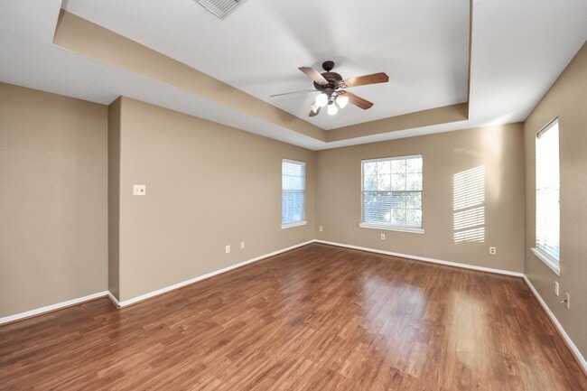 Building Photo - 21611 Shallow Glen Ln