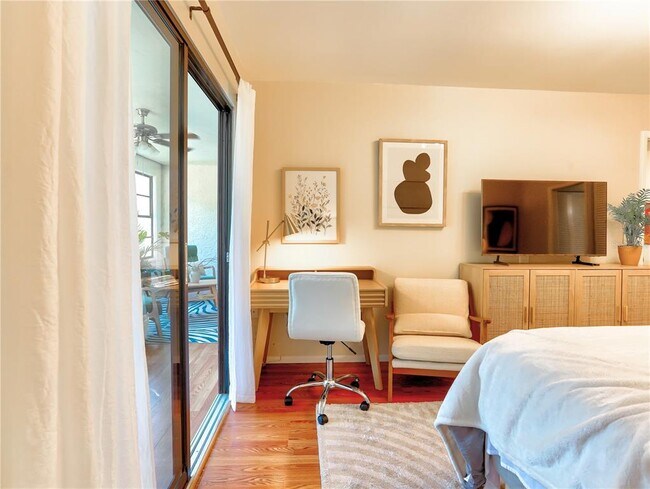 Building Photo - 322 Timber Lake Dr